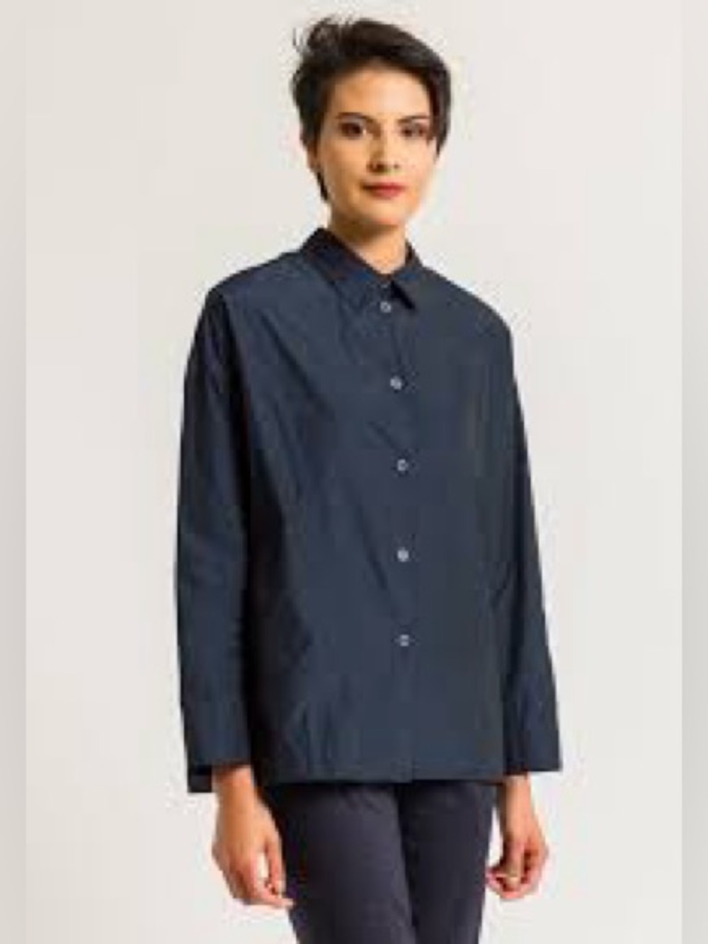 PETER O. MAHLER Comfortable Crash Blouse in Navy in navy blue